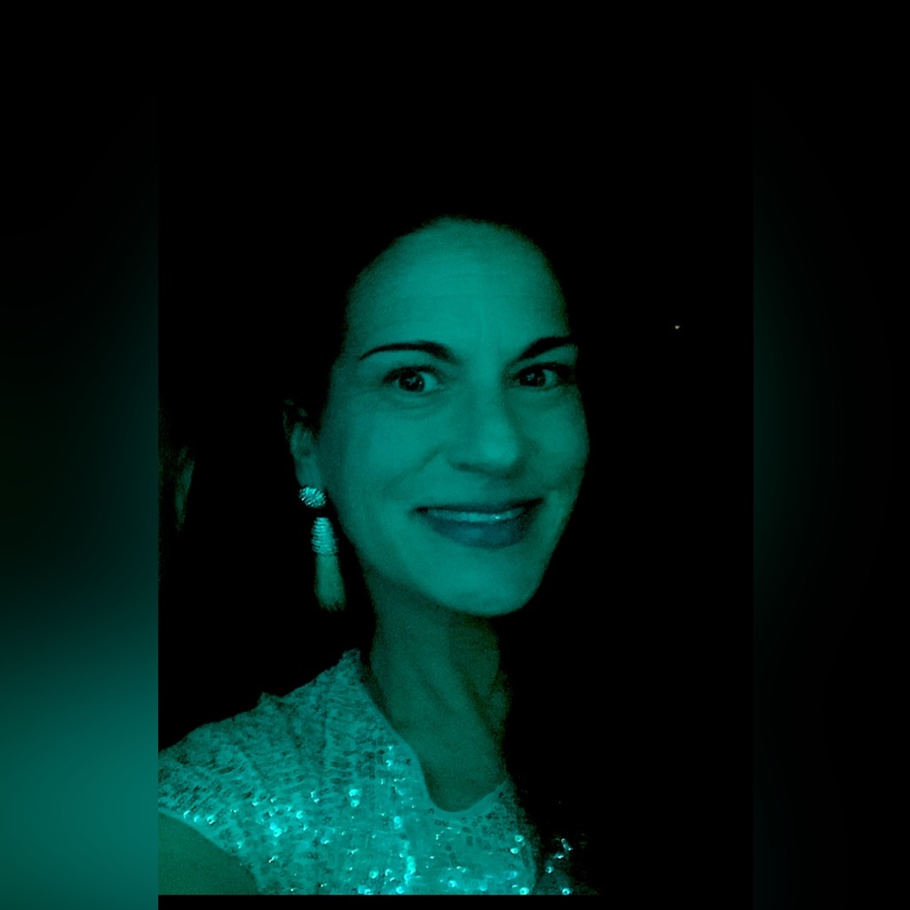 Meet your Posher, Mariel